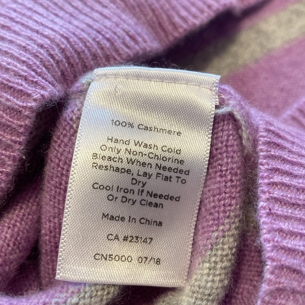 Talbots Cashmere Button Cuff L/S Crew Sweater Pullover Lilac Gray Stripe Sz XS